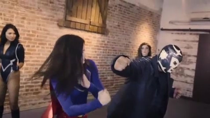 Heroines are badly beaten by a Gian Guy.